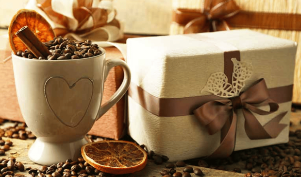 8 Perfect Gifts for Coffee Lovers They’ll Actually Use