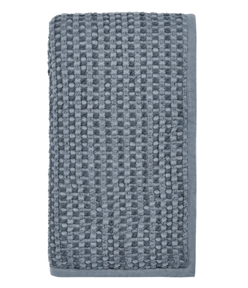 Soft blanket throws make cozy and thoughtful Mother’s Day gifts